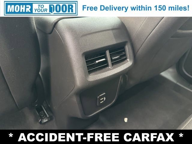 Used 2021 Chevrolet Equinox LT image 30