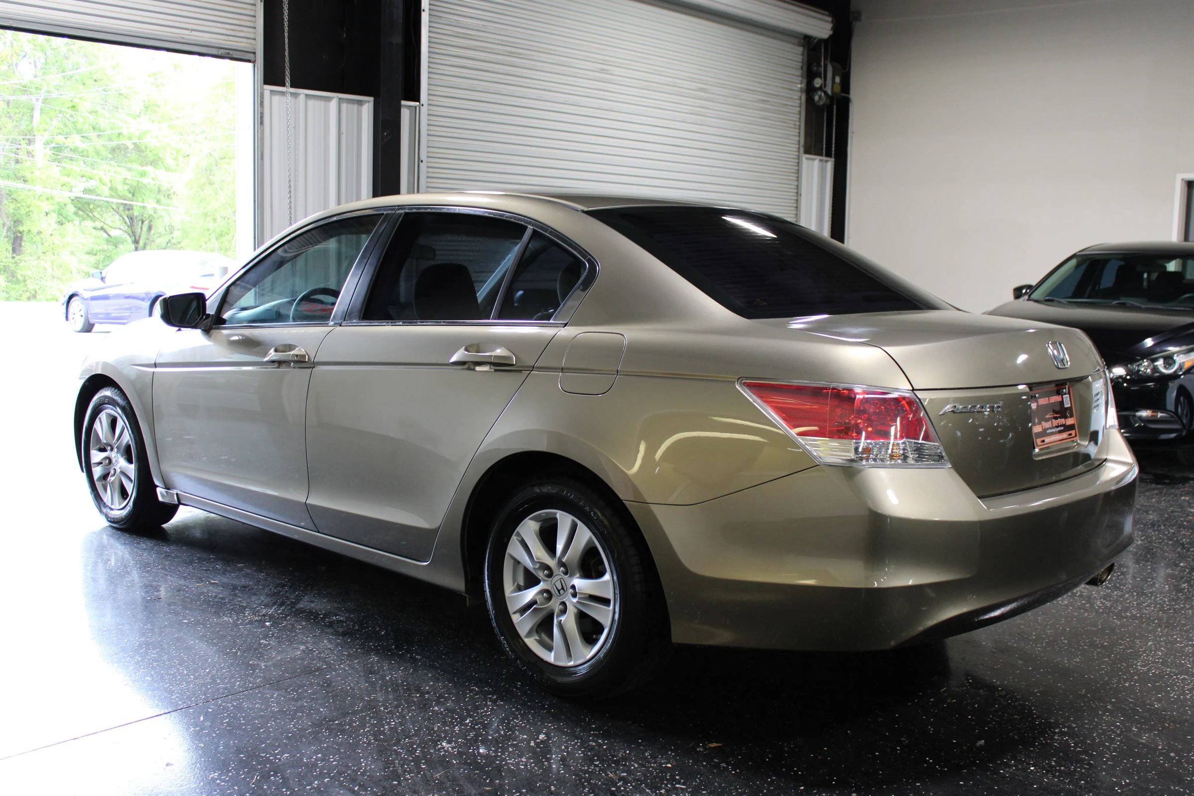 Used 2009 Honda Accord LX-P image 5