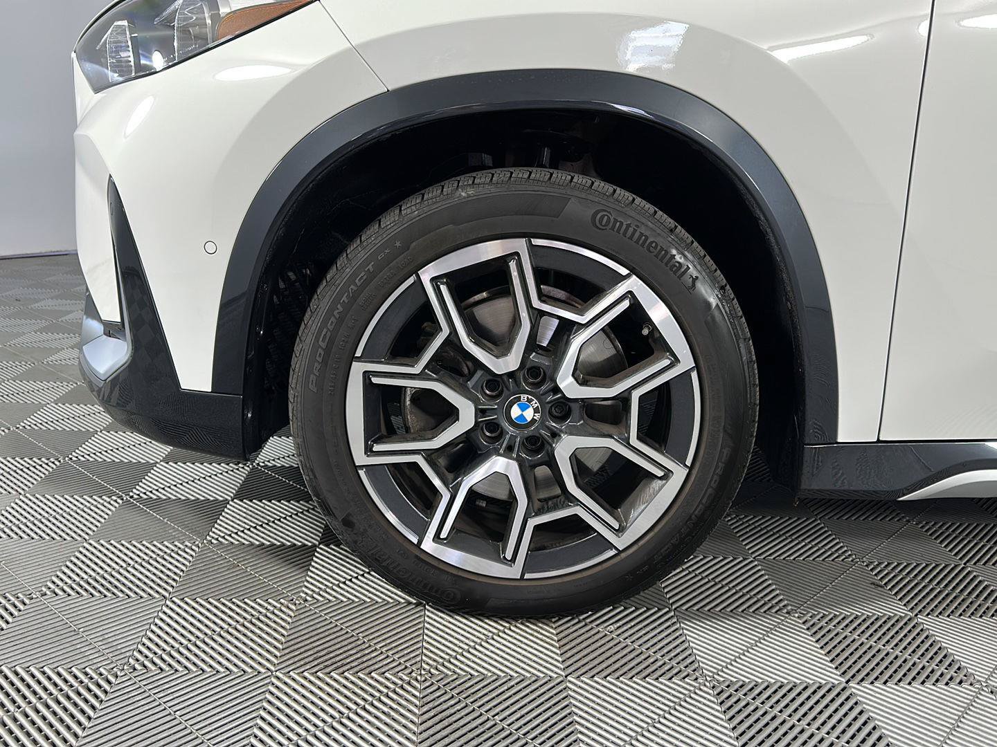 Used 2024 BMW X1 xDrive28i w/ Convenience Package AWD/4WD image 10