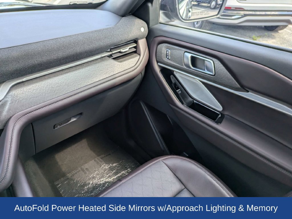 Certified 2026 Ford Explorer Platinum RWD image 18