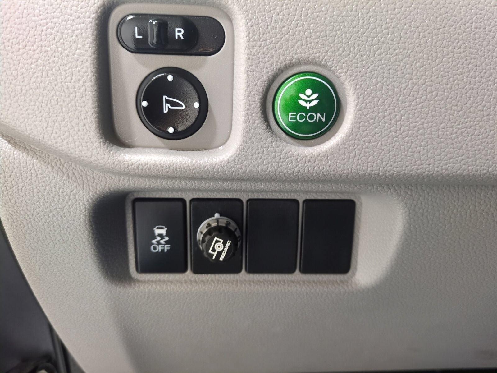 Used 2018 Honda Pilot EX-L image 19