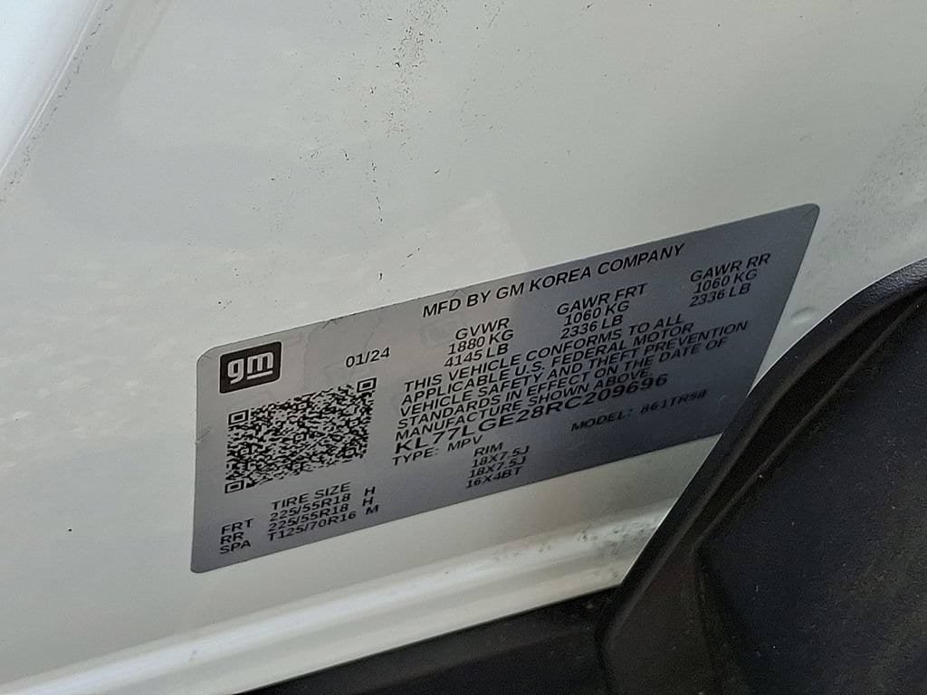 Used 2024 Chevrolet Trax RS FWD image 31