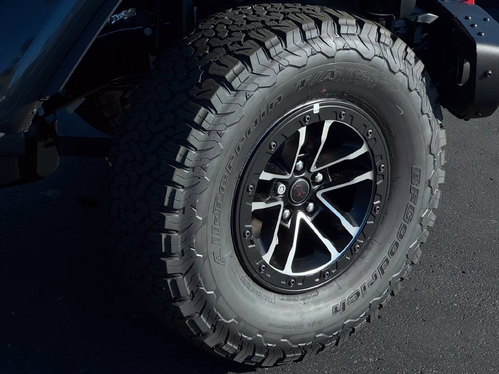 New 2027 Jeep Wrangler Unlimited Rubicon AWD/4WD image 9
