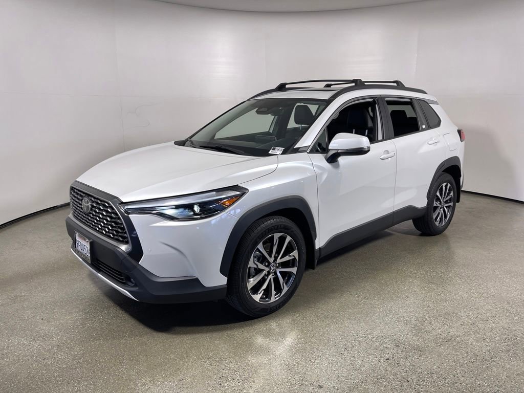 Certified 2023 Toyota Corolla Cross XLE w/ Convenience Package image 7