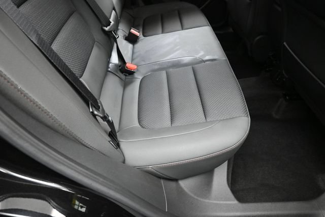 Used 2023 Chevrolet TrailBlazer RS w/ Convenience Package AWD/4WD image 28