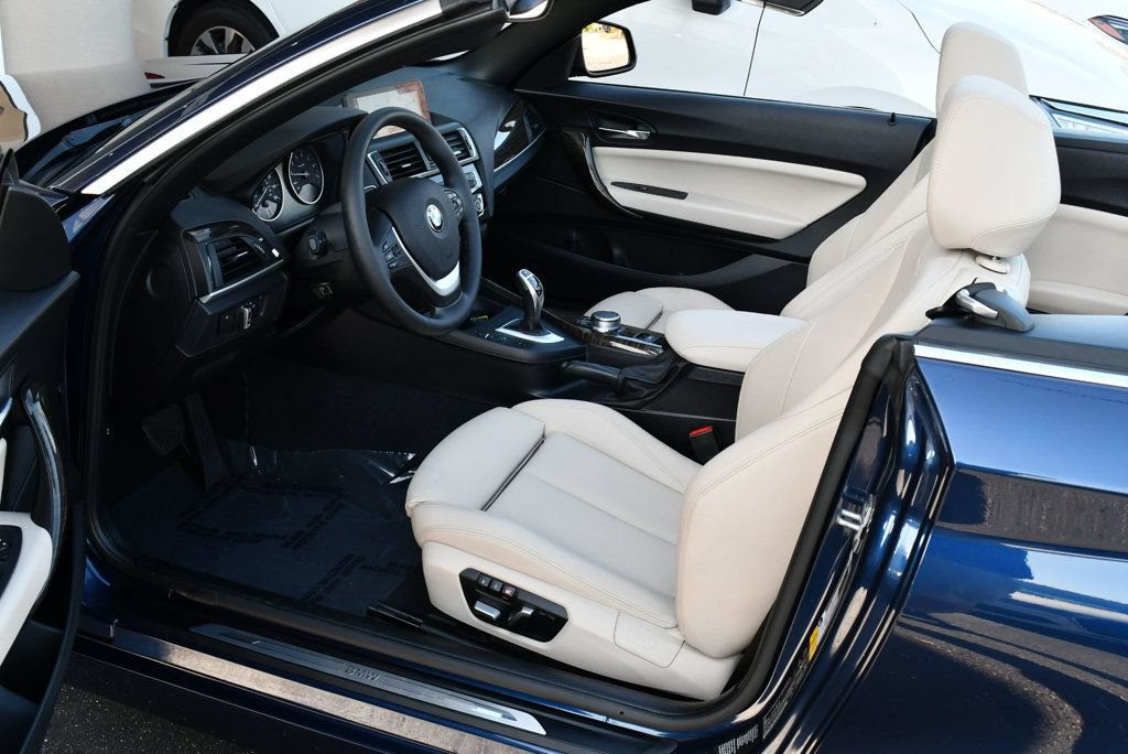 Used 2017 BMW 230i xDrive Convertible AWD/4WD image 55