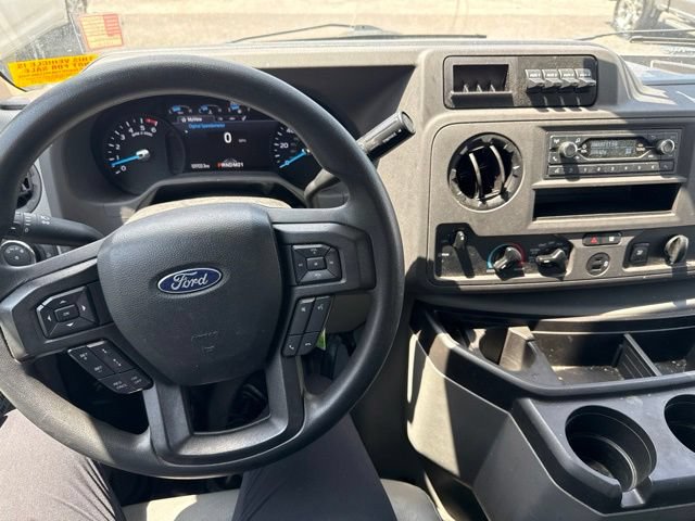 Certified 2024 Ford E-450 and Econoline 450 Super Duty w/ Driver's Safety Package RWD image 10