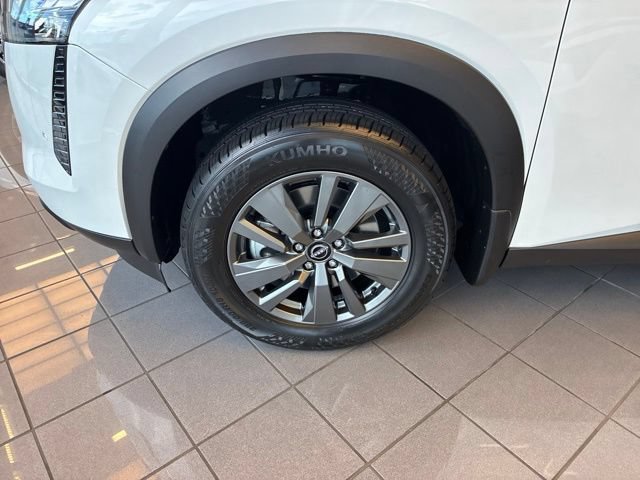 New 2026 Nissan Pathfinder SV FWD image 3