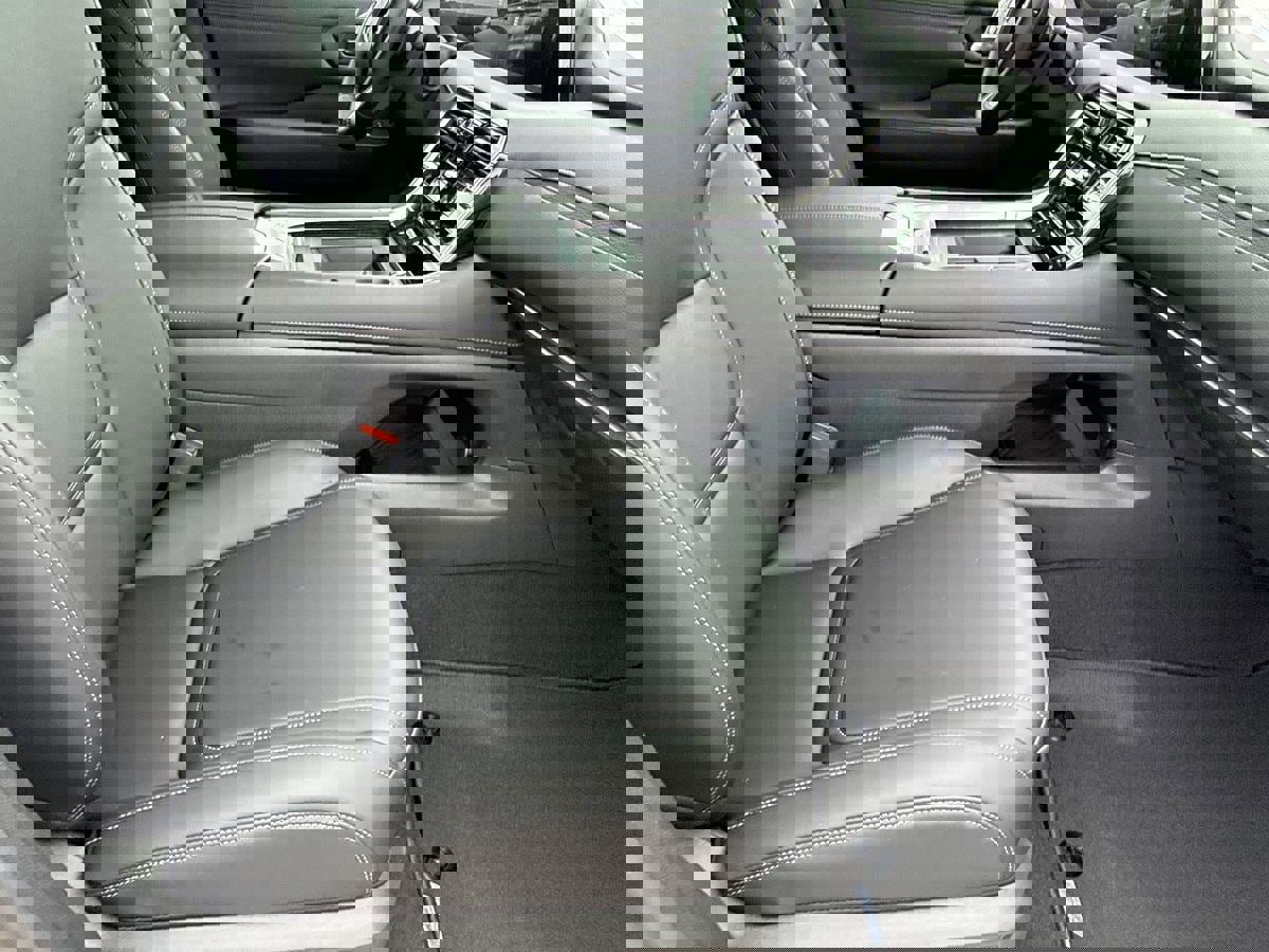 New 2026 Nissan Armada SV image 12