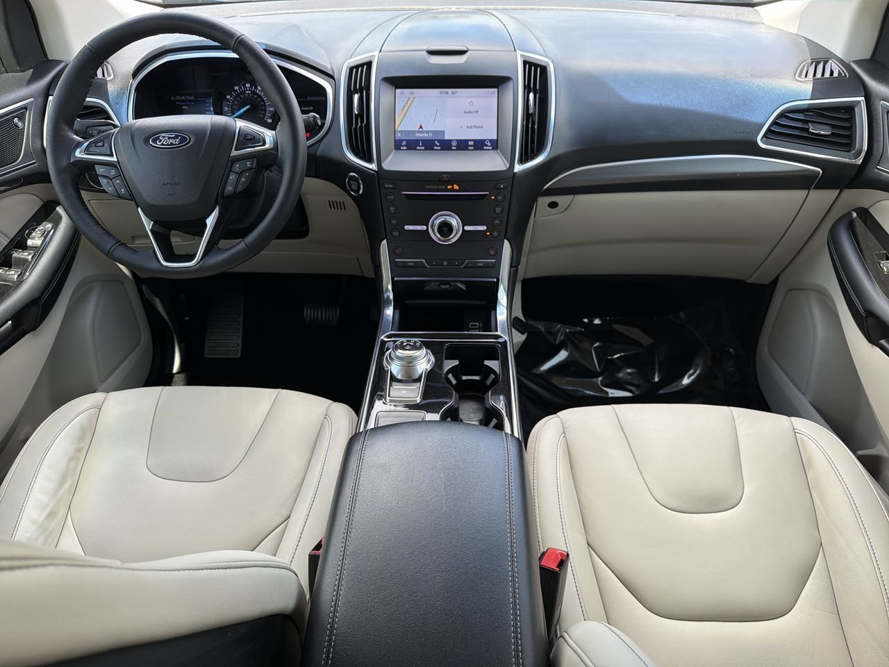 Used 2019 Ford Edge Titanium FWD image 13
