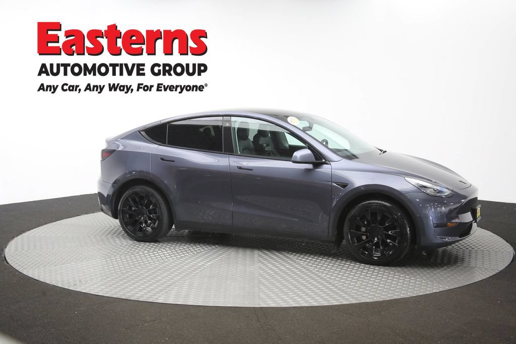 Used 2021 Tesla Model Y Long Range AWD/4WD image 42