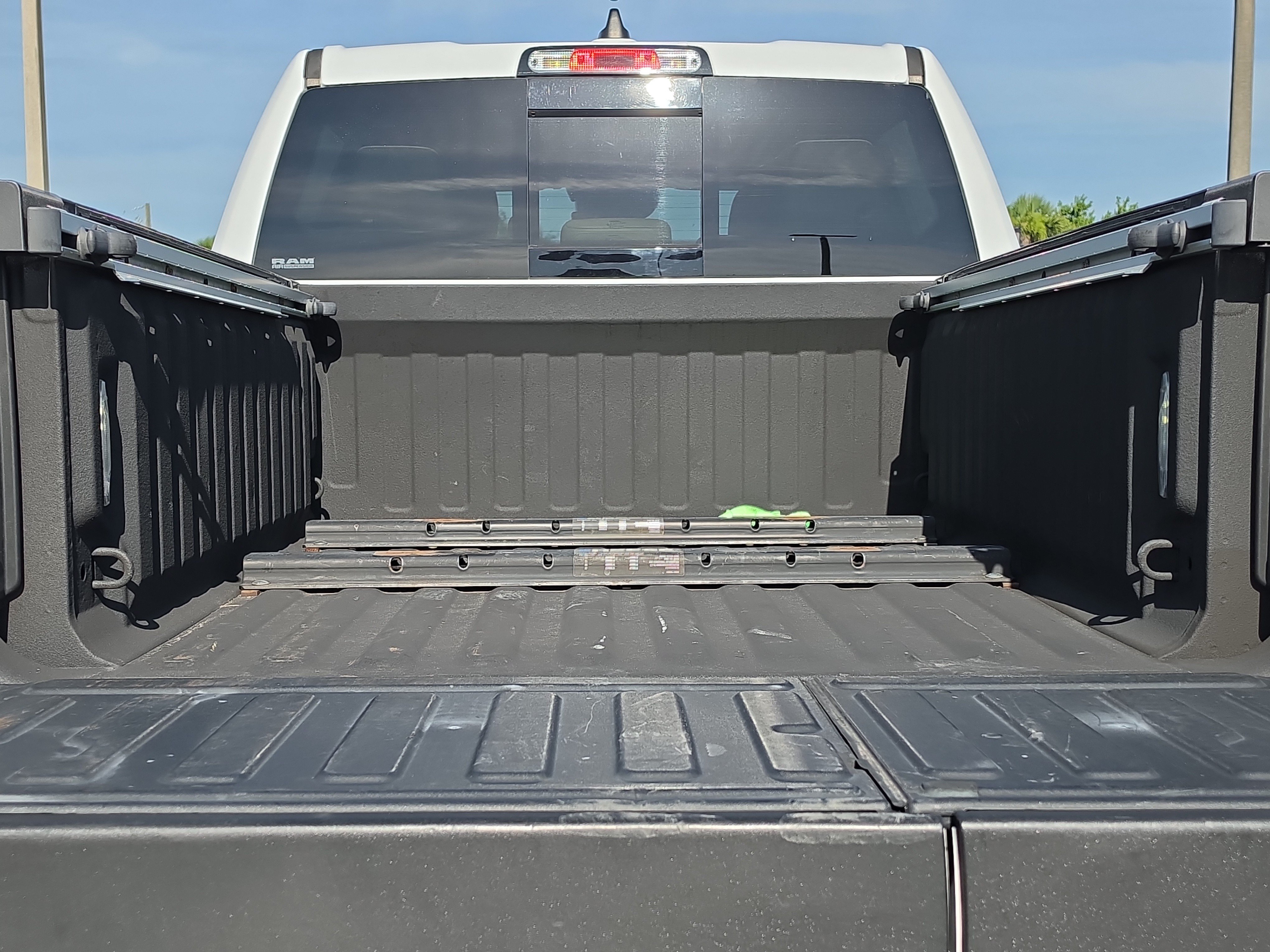Used 2021 RAM 1500 Limited AWD/4WD image 7