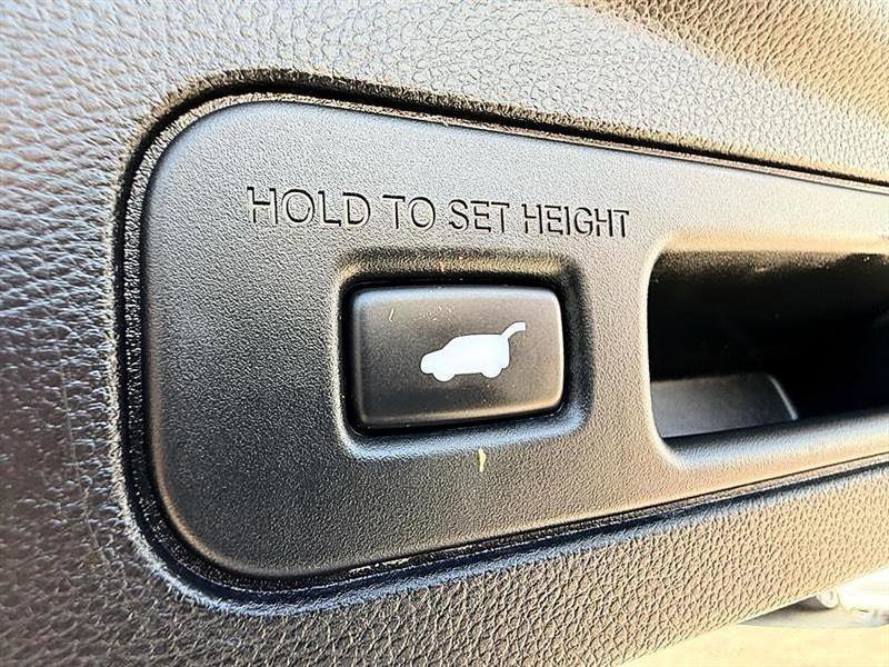 Used 2023 Acura MDX FWD w/ Technology Package image 13