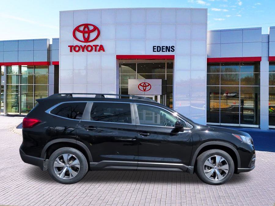 Used 2020 Subaru Ascent Premium w/ Convenience Package image 2