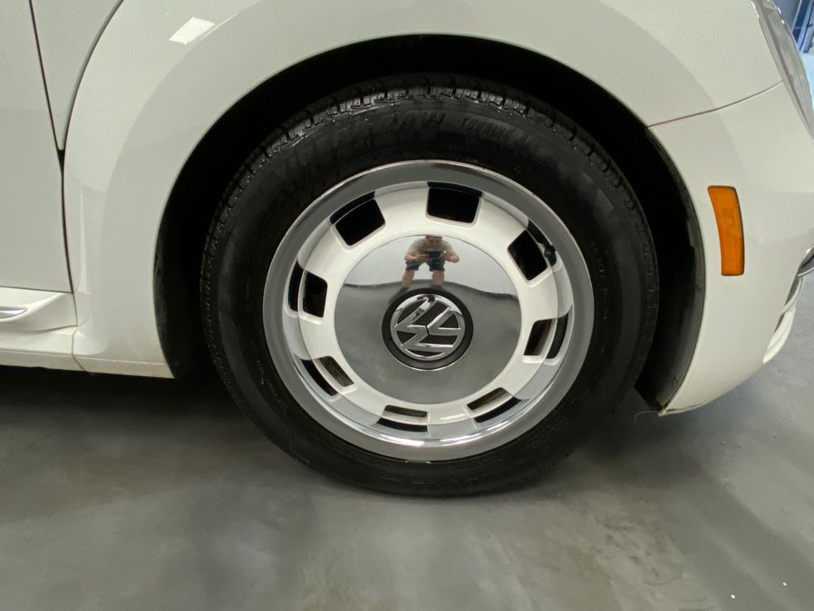 Used 2018 Volkswagen Beetle 2.0T Coast FWD image 25