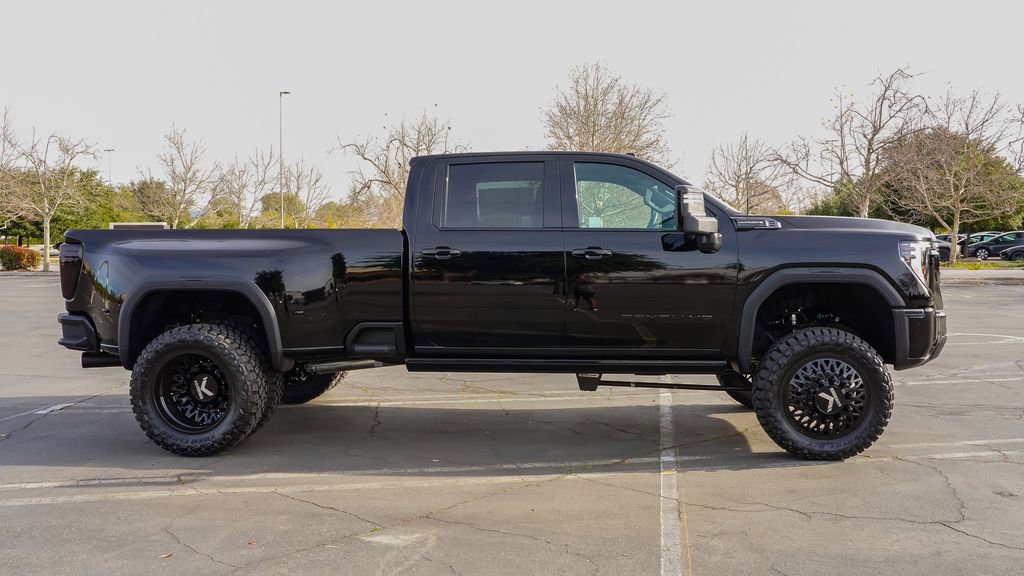 New 2026 GMC Sierra 3500 Denali Ultimate image 7