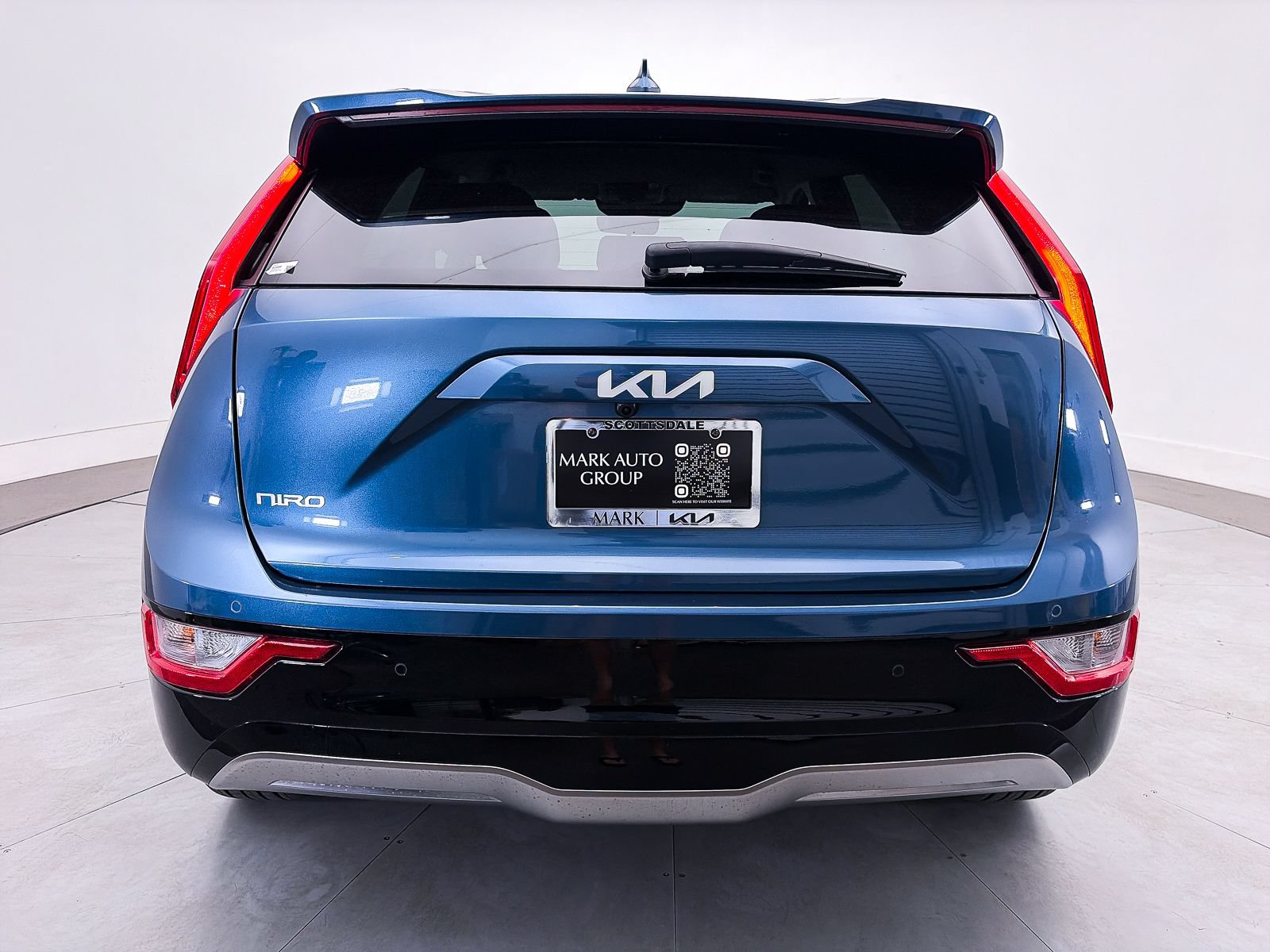 Certified 2024 Kia Niro Wind FWD image 14