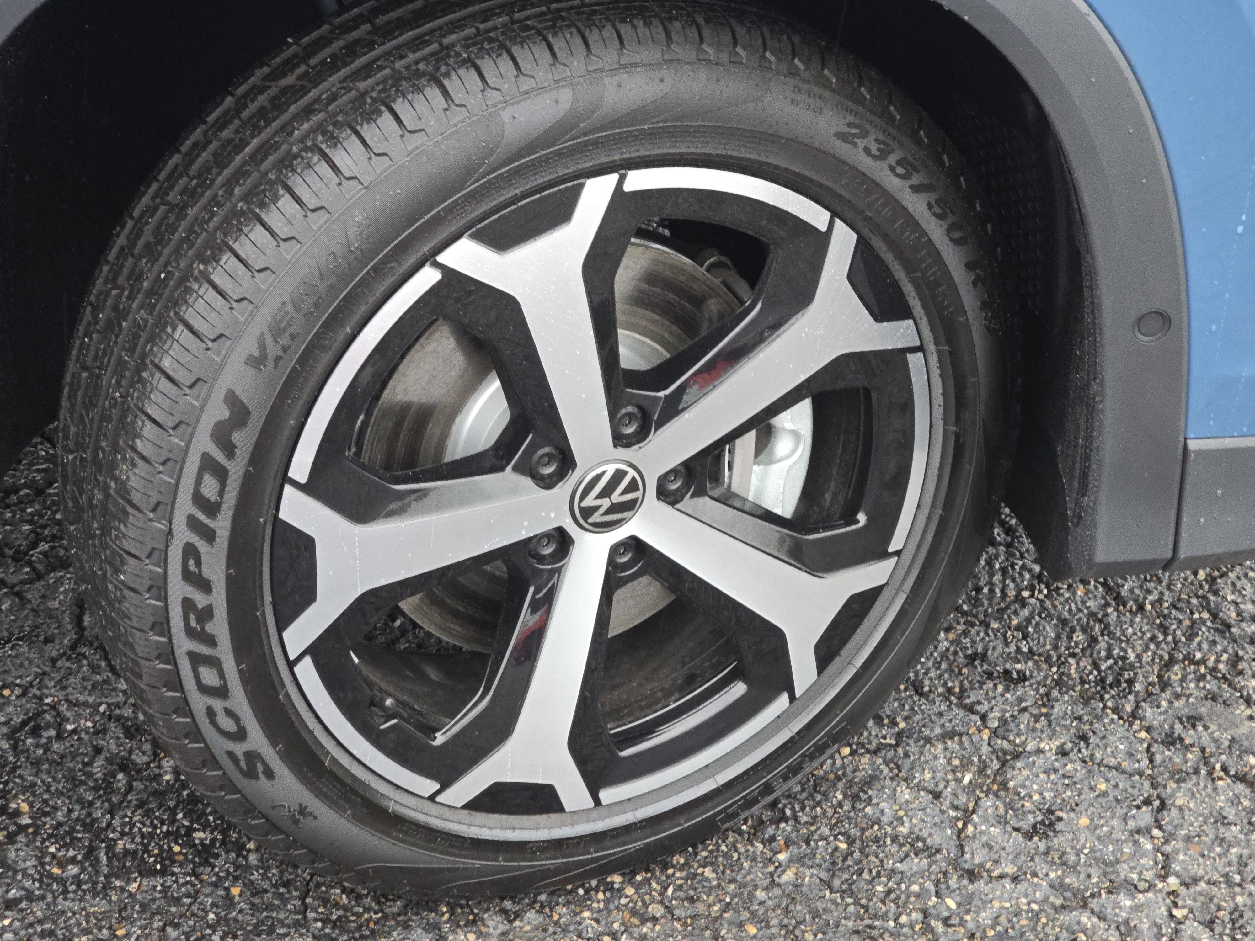 New 2026 Volkswagen Tiguan SE AWD/4WD image 15