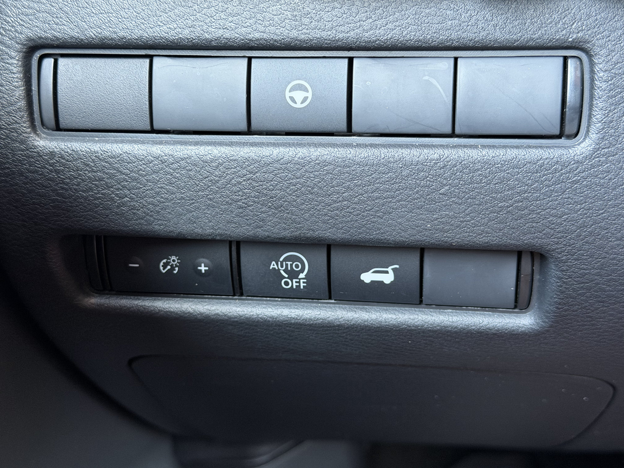 Used 2026 Nissan Rogue SV w/ Rock Creek Premium Package AWD/4WD image 18