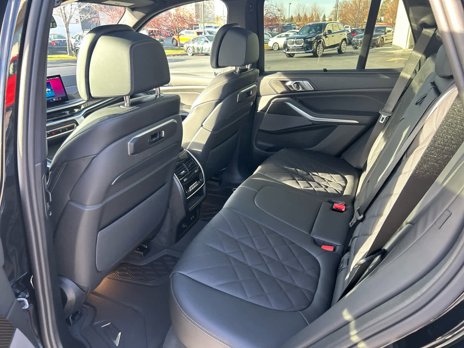 New 2026 BMW X5 M60i image 18