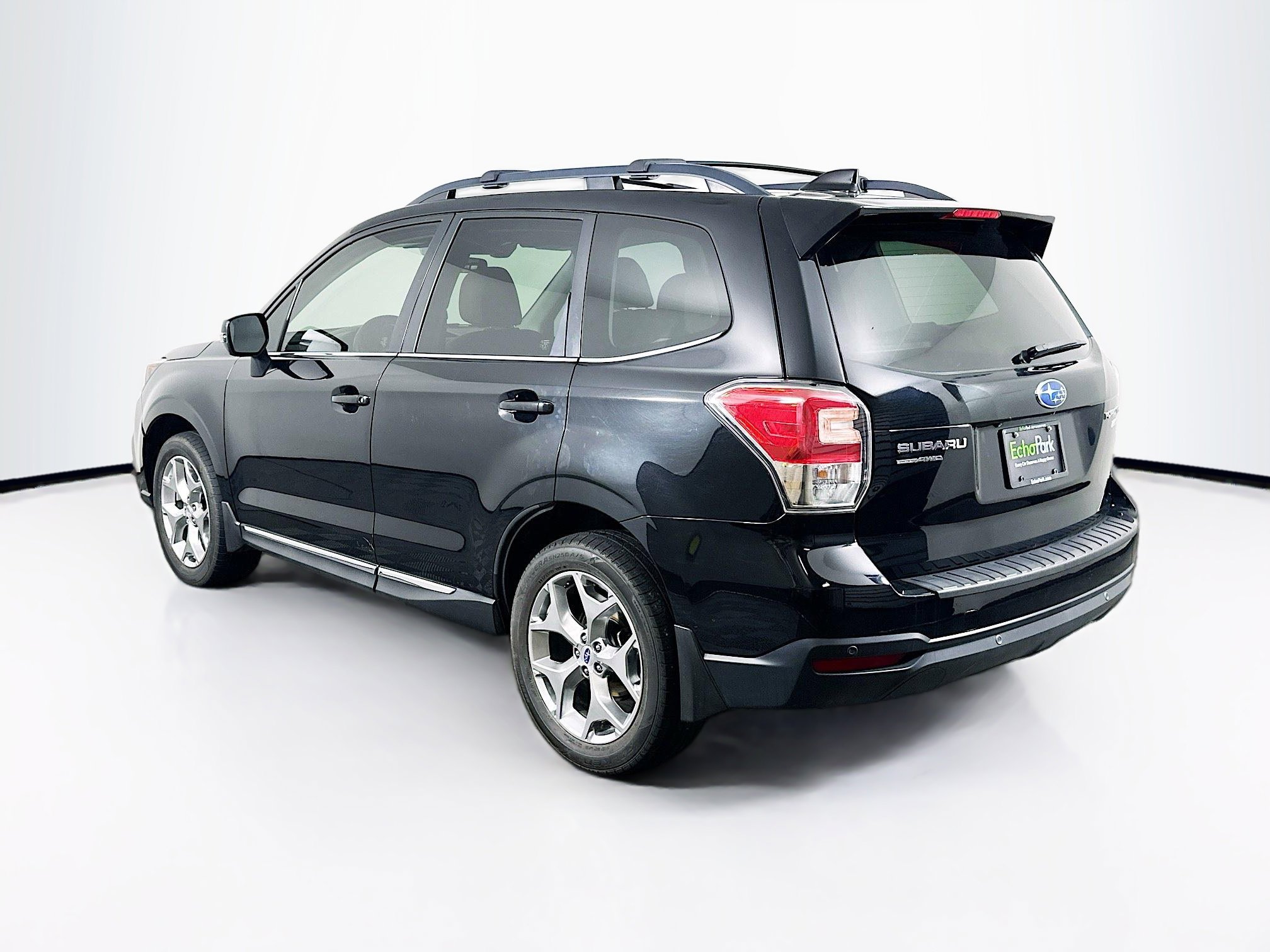 Used 2017 Subaru Forester 2.5i Touring image 5