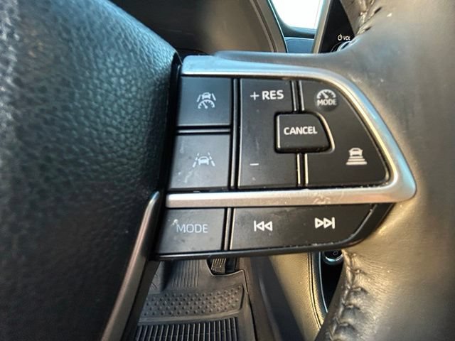 Used 2025 Toyota Grand Highlander AWD Hybrid image 13