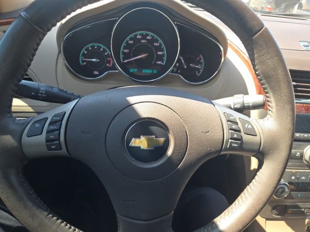 Used 2011 Chevrolet Malibu LTZ w/ LPO, Convenience Package FWD image 9