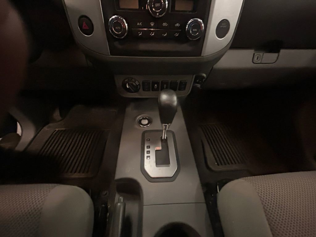 Used 2020 Nissan Frontier SV AWD/4WD image 12