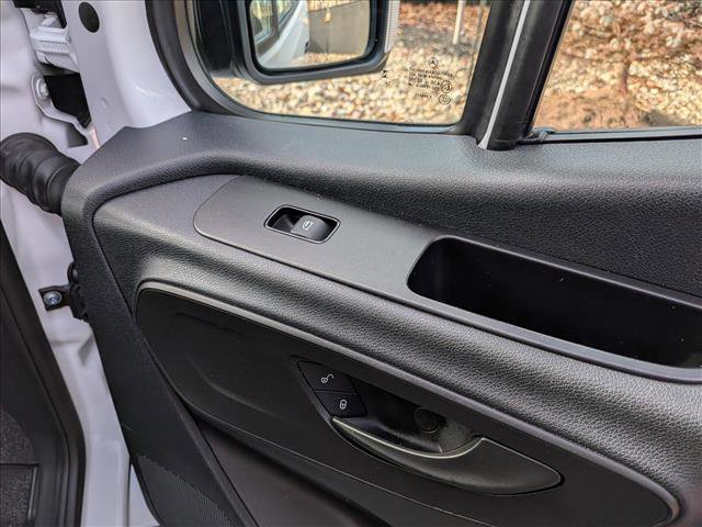 Used 2024 Mercedes-Benz Sprinter 2500 image 13
