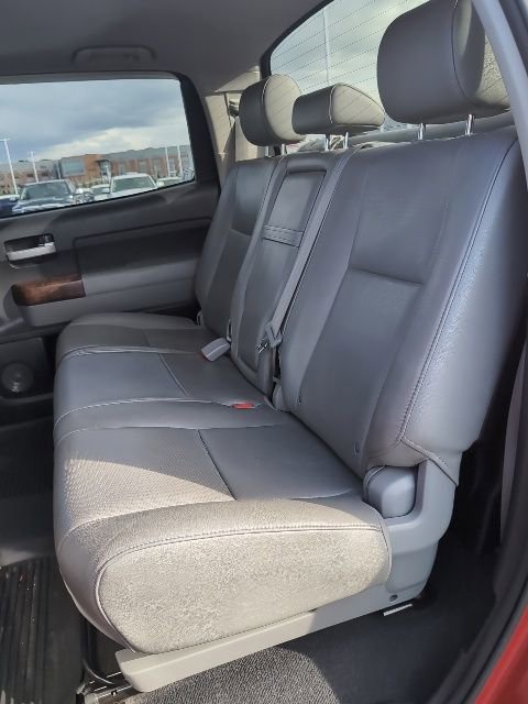 Used 2013 Toyota Tundra Platinum image 10