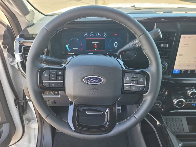 New 2026 Ford F250 Lariat w/ Black Appearance Package image 9