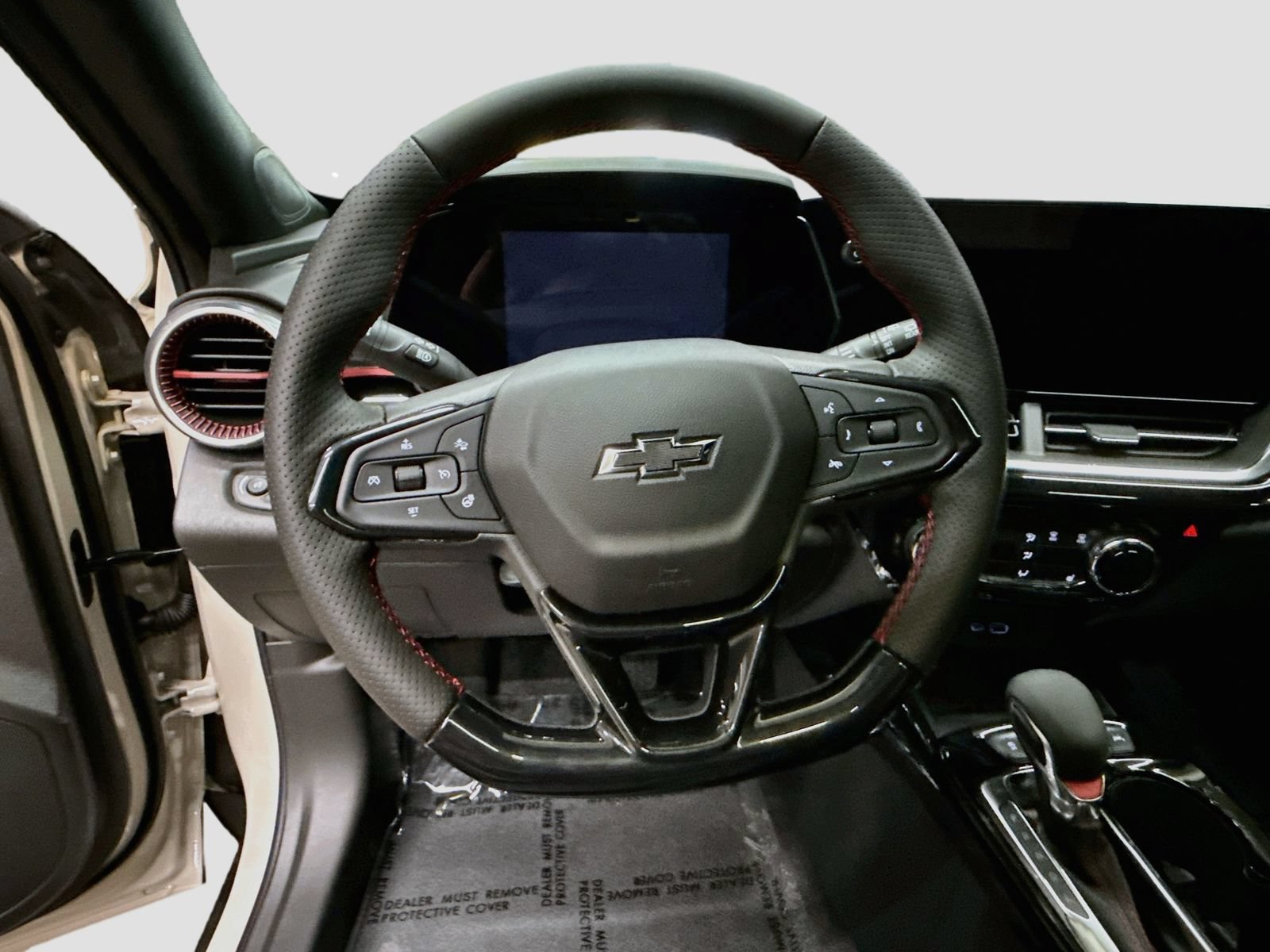 New 2026 Chevrolet Trax RS w/ Sunroof Package FWD image 12