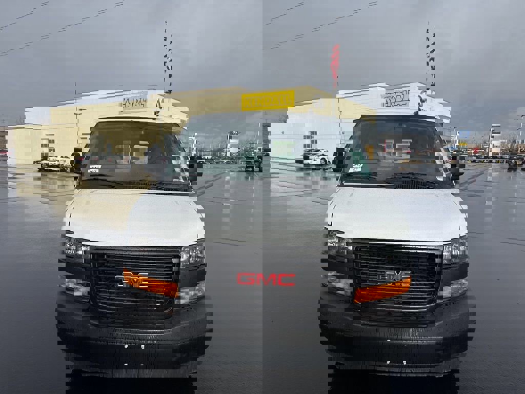 New 2024 GMC Savana 2500 w/ Driver Convenience Package image 33