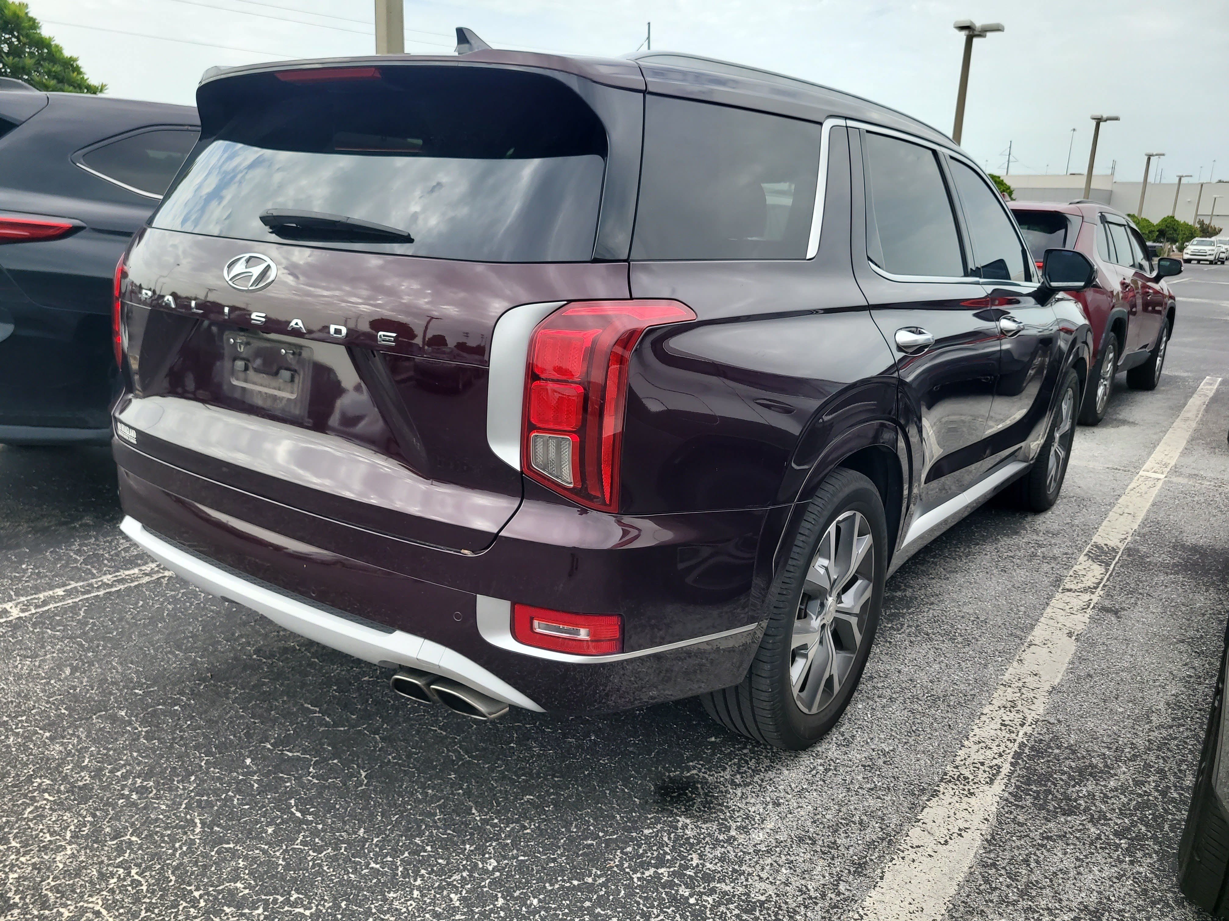 Used 2022 Hyundai Palisade Limited FWD image 11