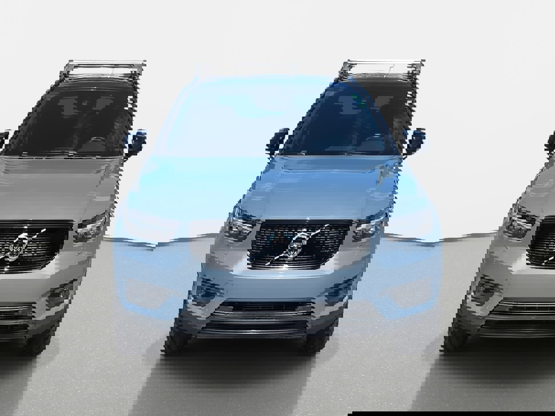 Used 2022 Volvo XC40 T5 R-Design w/ Advanced Package image 2