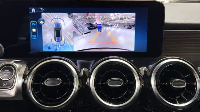 Certified 2026 Mercedes-Benz GLB 250 4MATIC image 22