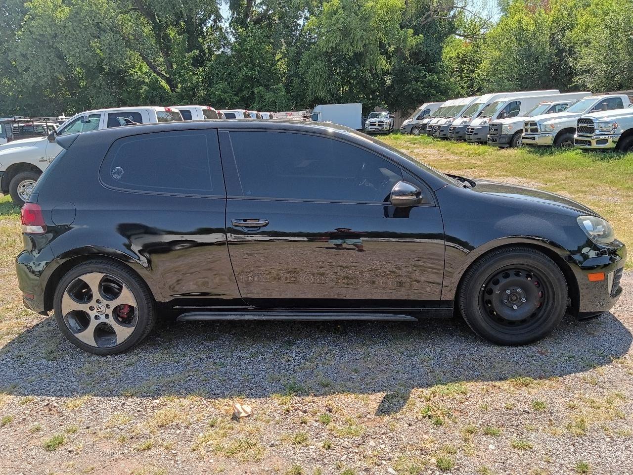 Used 2012 Volkswagen Golf 2-Door FWD image 4