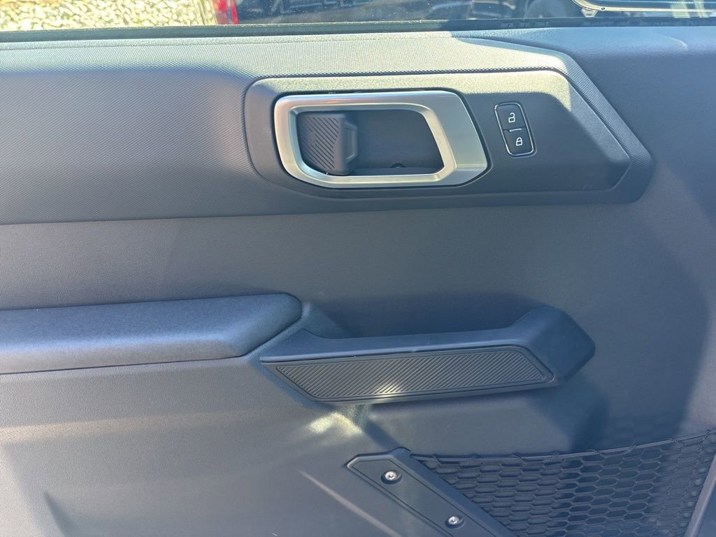New 2026 Ford Bronco Big Bend w/ Black Diamond Package image 16