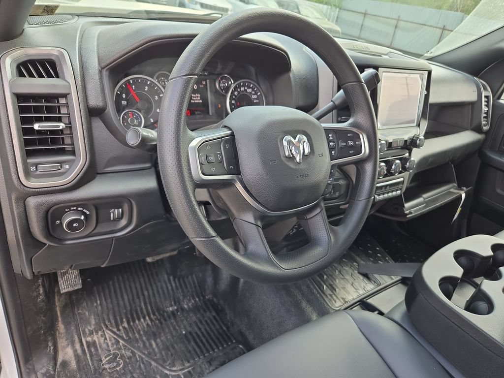 New 2026 RAM 3500 Tradesman AWD/4WD image 23