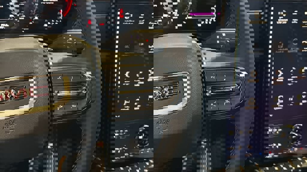 New 2026 GMC Acadia AT4 w/ LPO, Floor Liner Package image 31