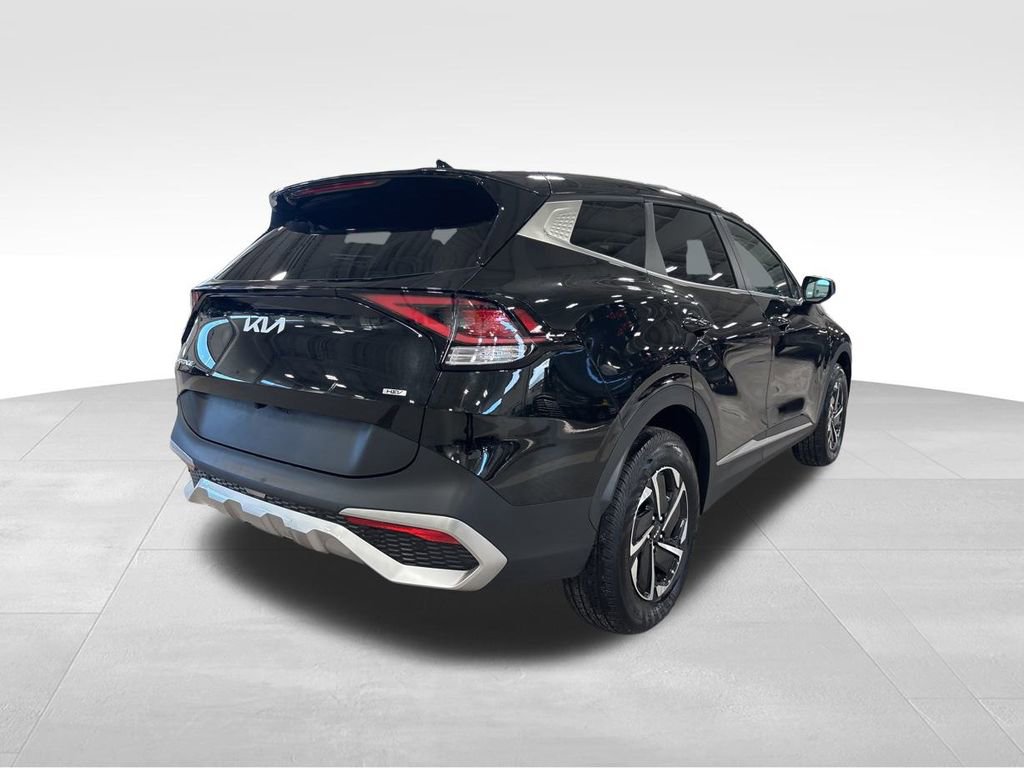 Certified 2024 Kia Sportage LX image 6