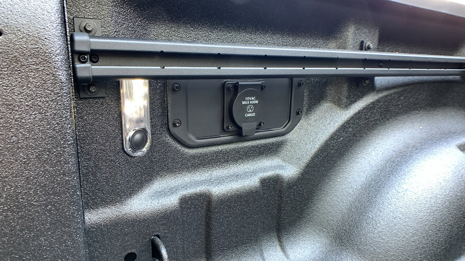 New 2026 RAM 1500 Laramie w/ Night Edition AWD/4WD image 32