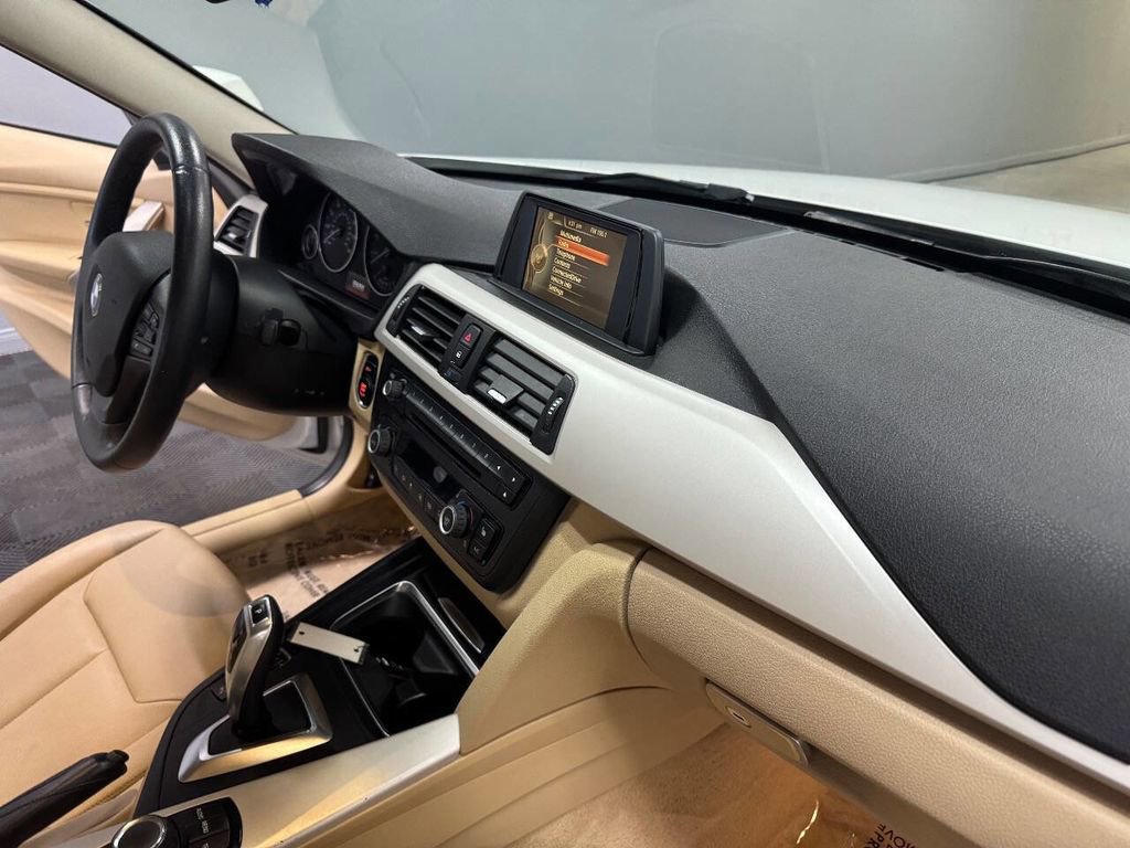 Used 2015 BMW 320i xDrive Sedan image 54