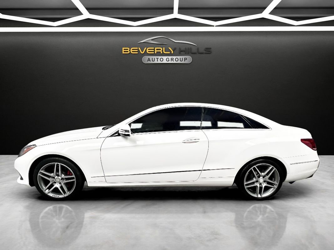 Used 2015 Mercedes-Benz E 400 4MATIC Coupe image 2