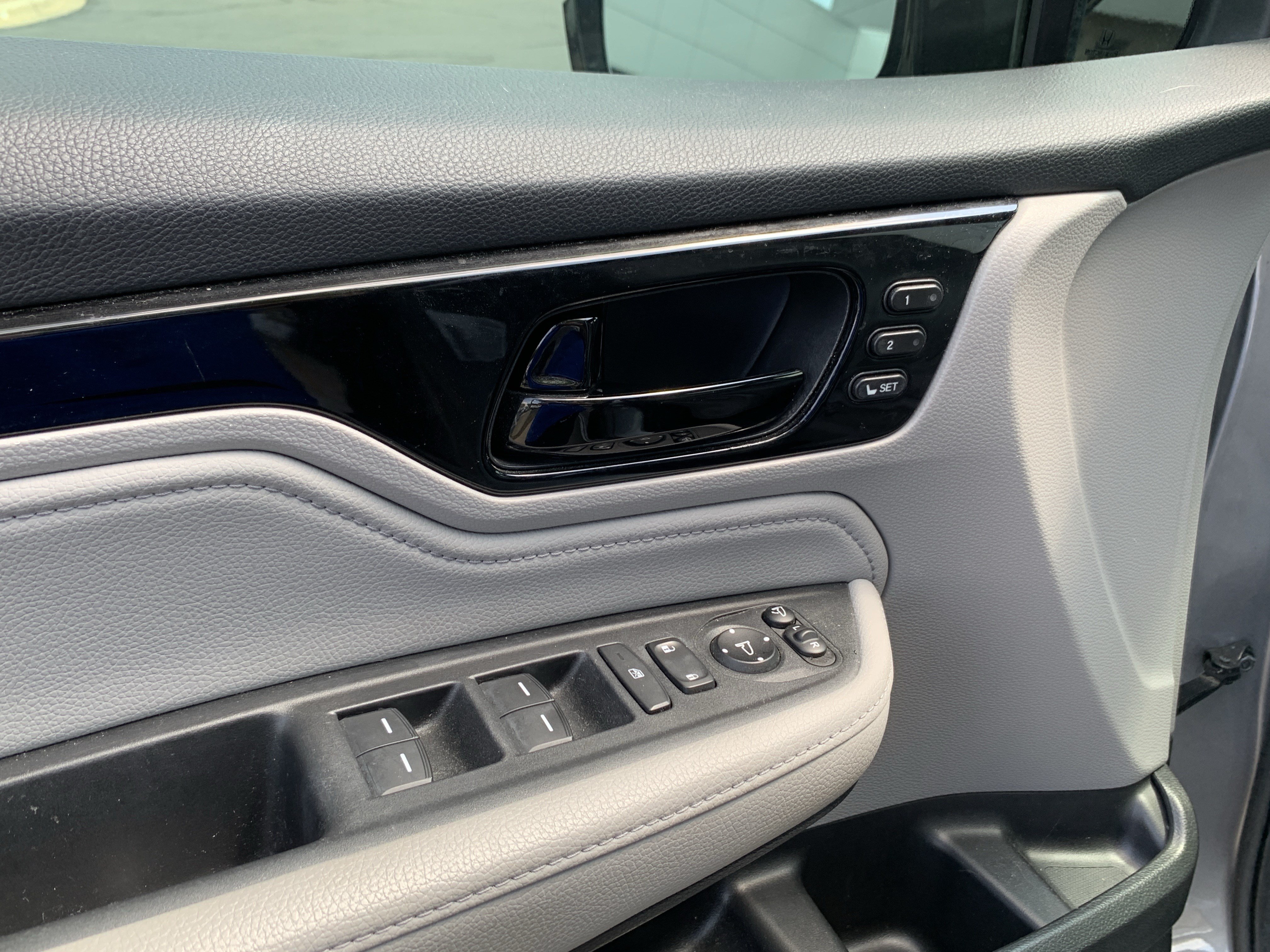 Used 2020 Honda Odyssey Elite image 15