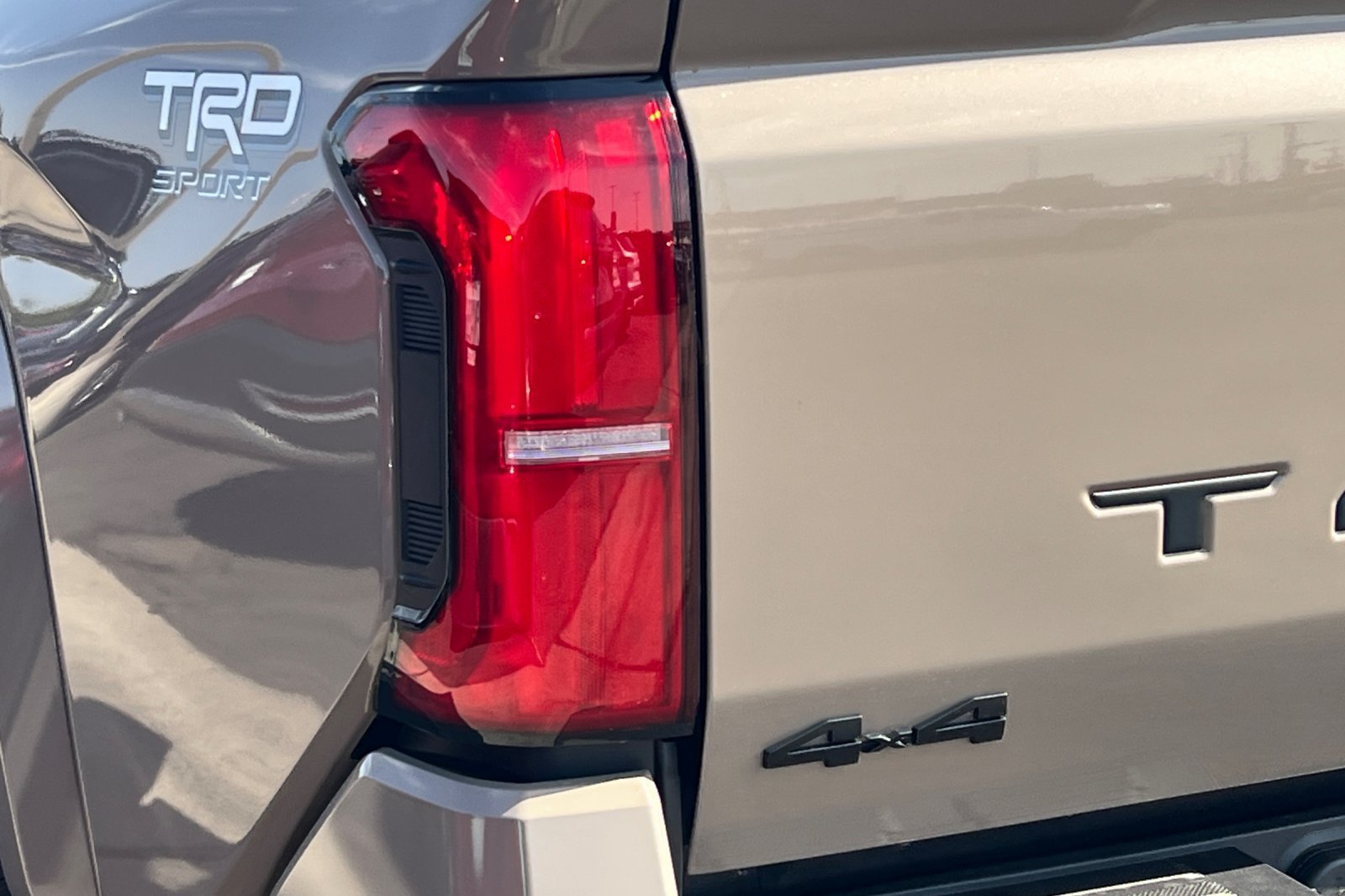 Certified 2026 Toyota Tacoma TRD Sport AWD/4WD image 27
