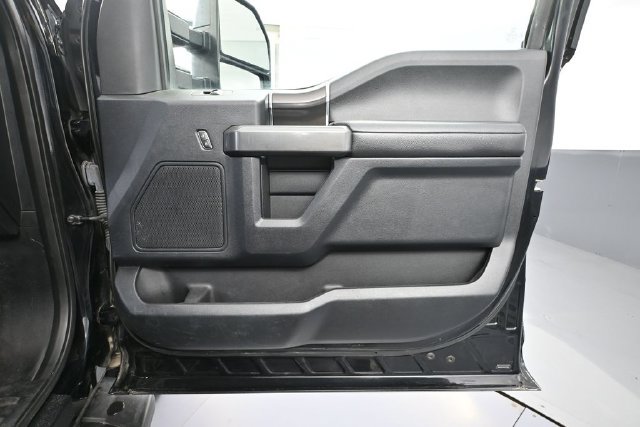 Used 2018 Ford F150 XLT w/ Equipment Group 302A Luxury AWD/4WD image 37