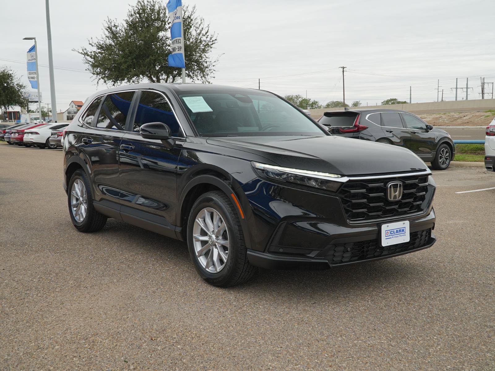 Used 2024 Honda CR-V EX-L image 3