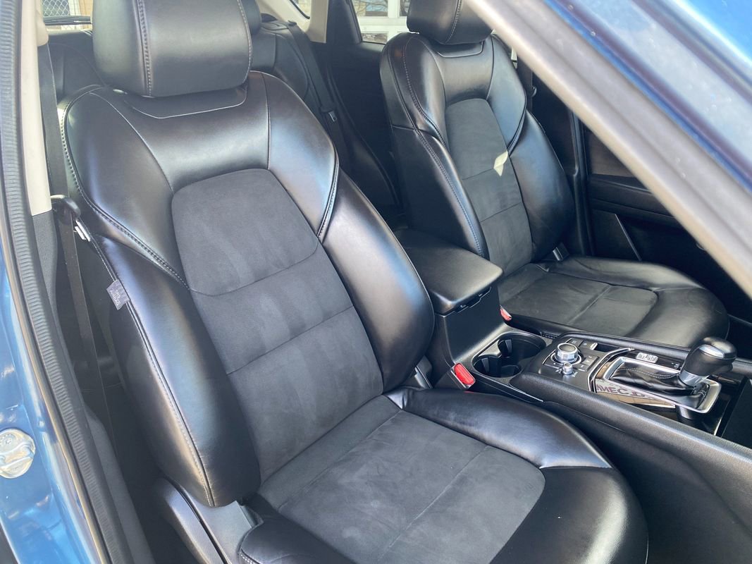 Used 2018 MAZDA CX-5 Touring image 17