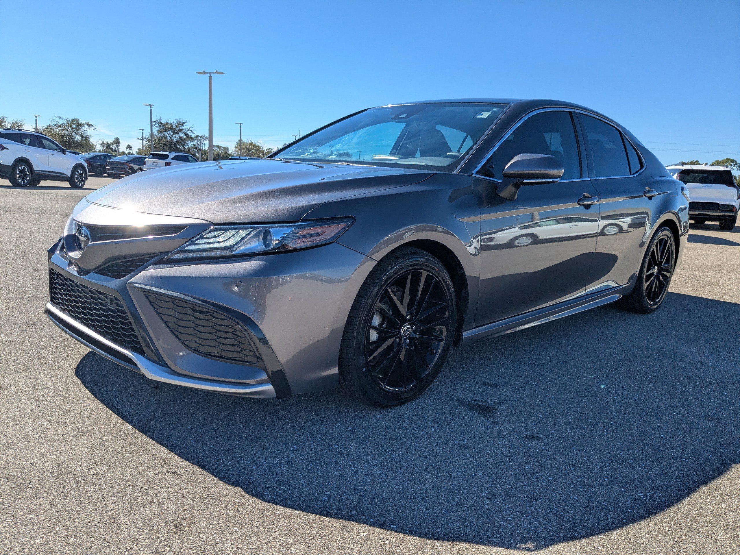 Used 2023 Toyota Camry XSE image 8